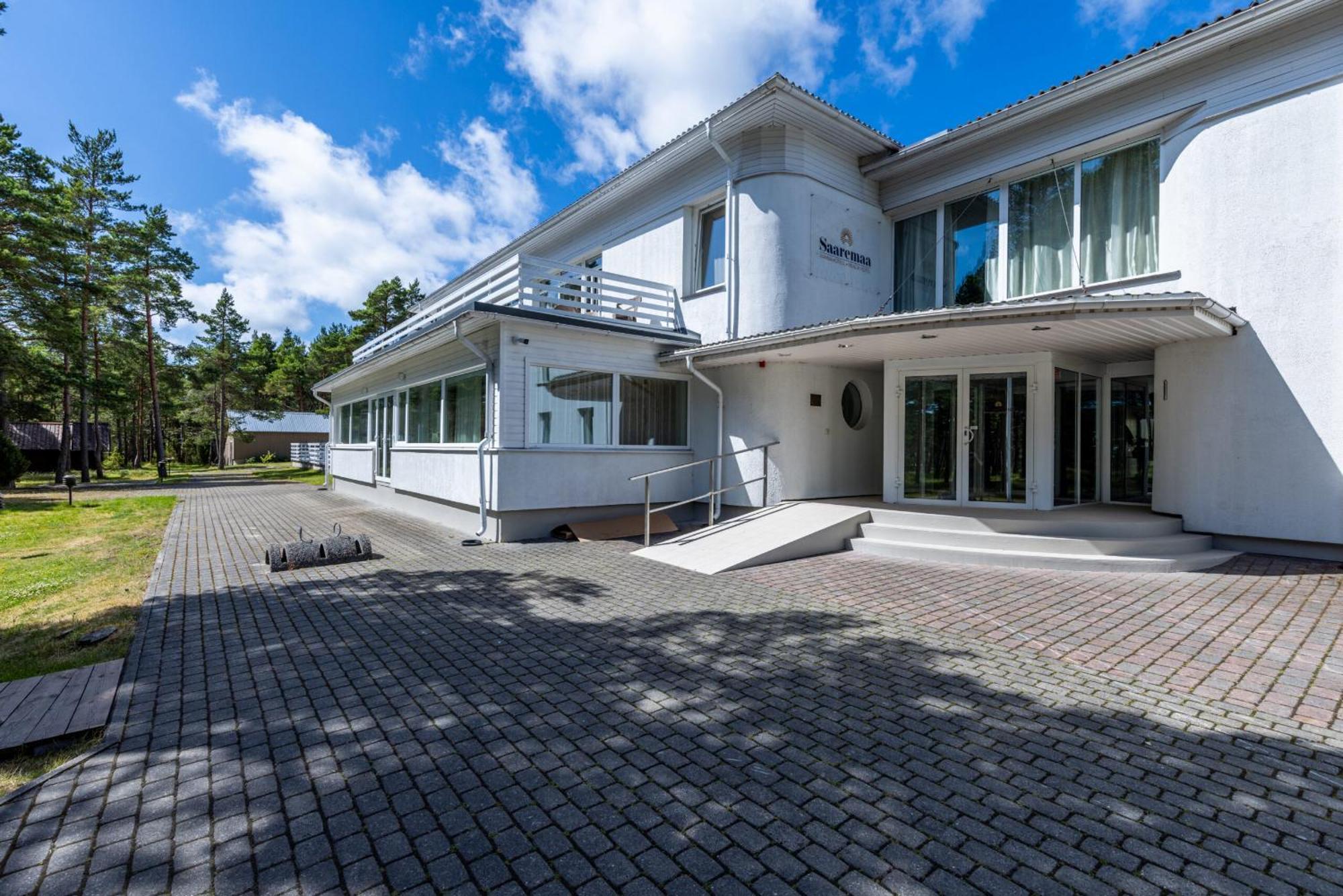 Saaremaa Rannahotell ' Beach Hotel Mändjala Esterno foto
