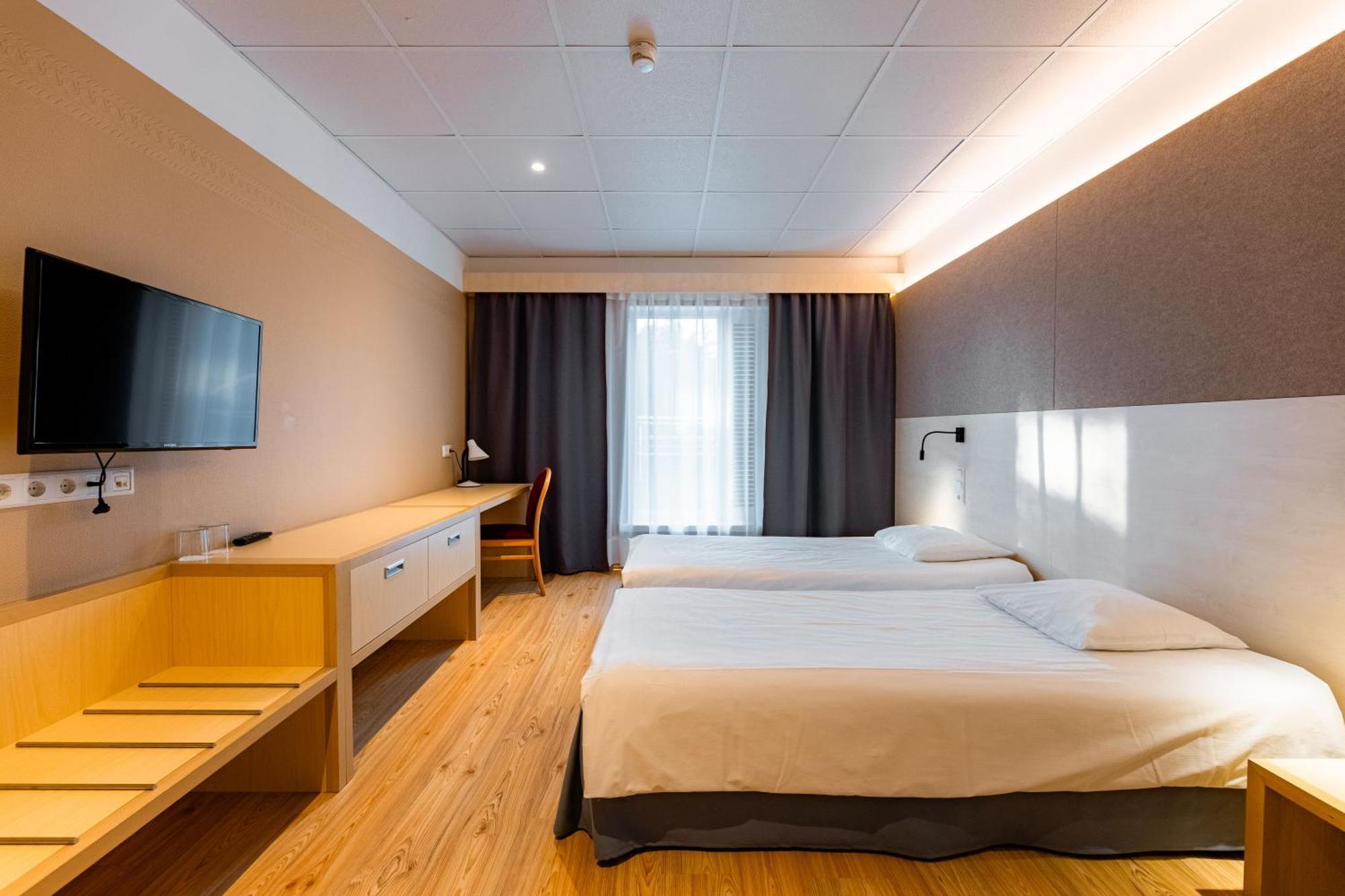 Saaremaa Rannahotell ' Beach Hotel Mändjala Esterno foto